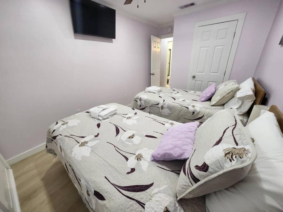 Modern Island Serenity!-Pet-Friendly Villa Hilton Head Island Eksteriør bilde